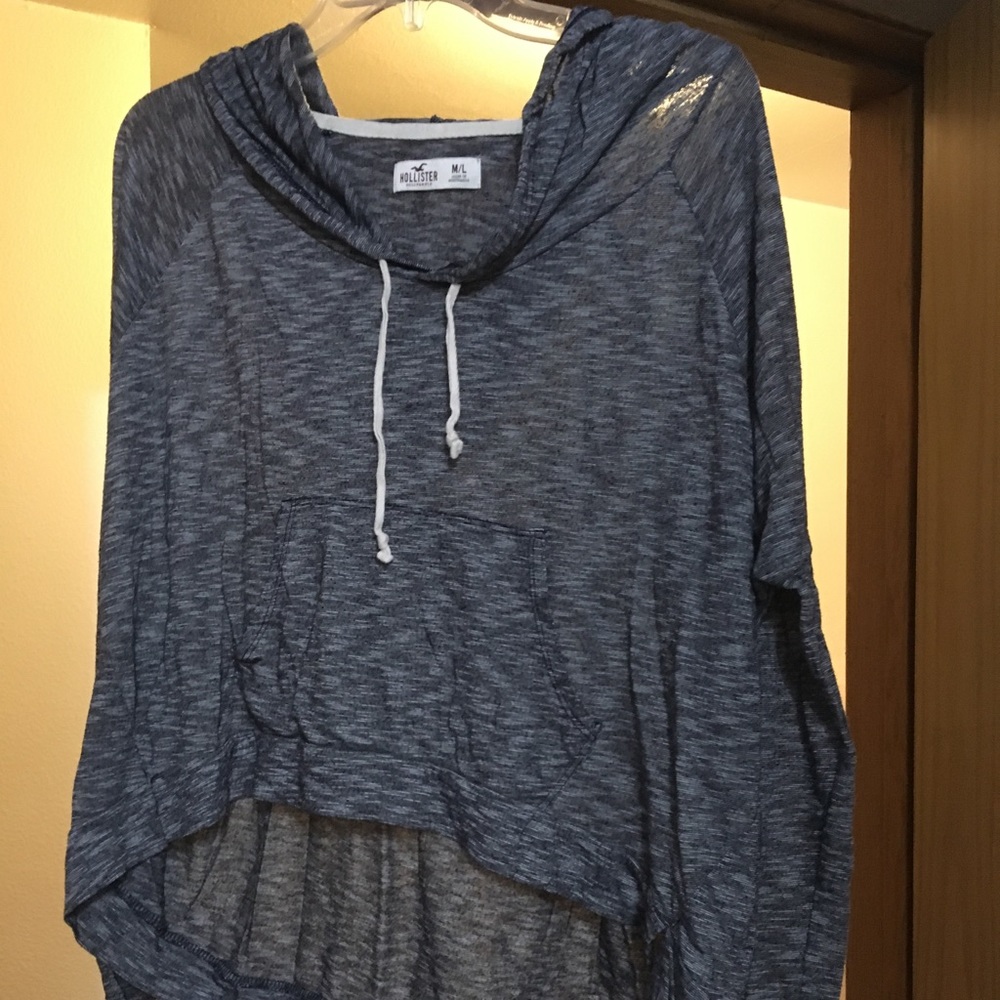 L/S hooded Hollister size Medium.